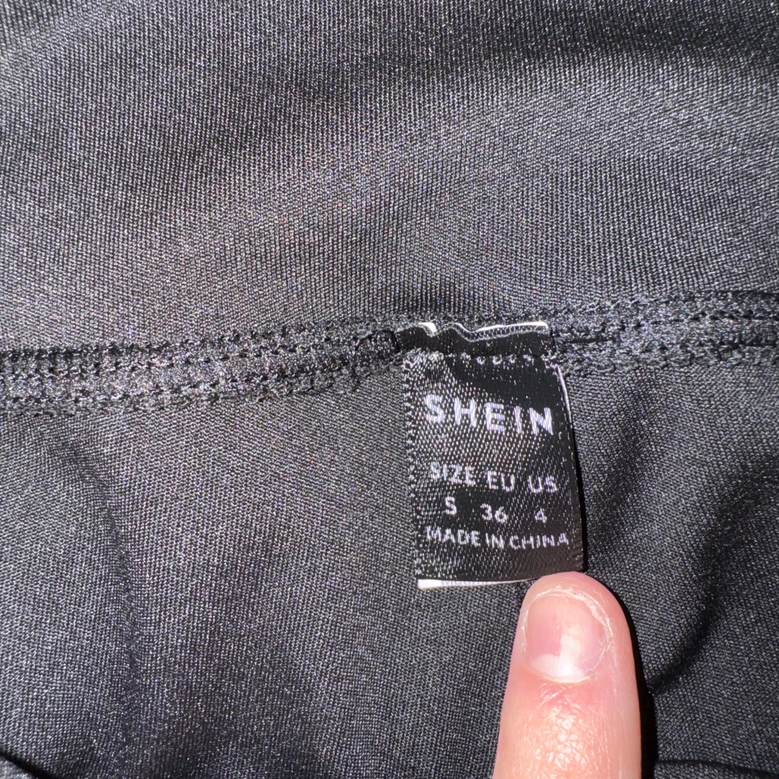 Svarta leggings från Shein - 90