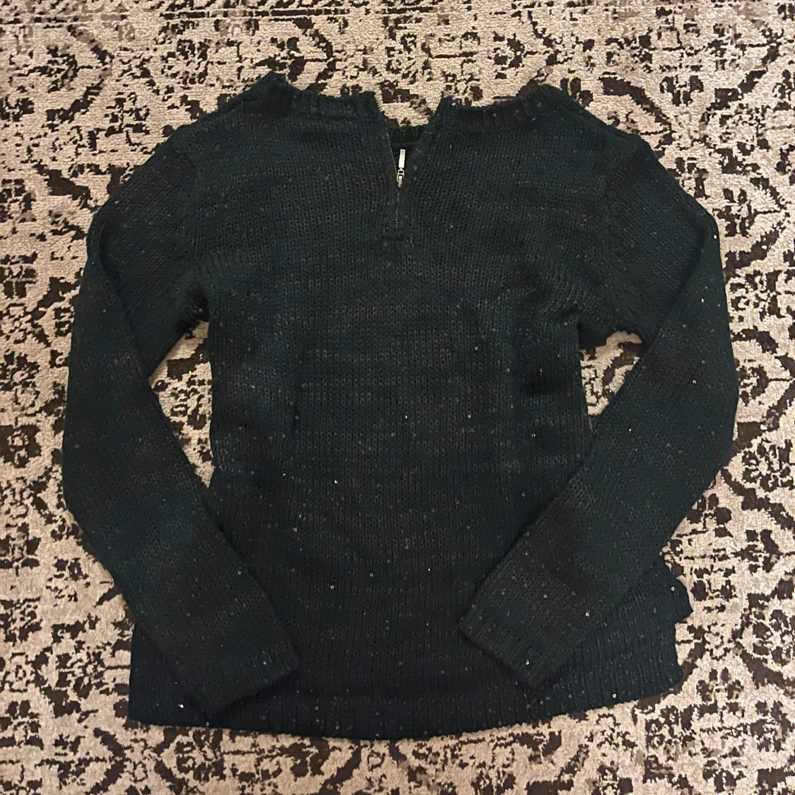 Svart stickad tröja från Esmara - 90