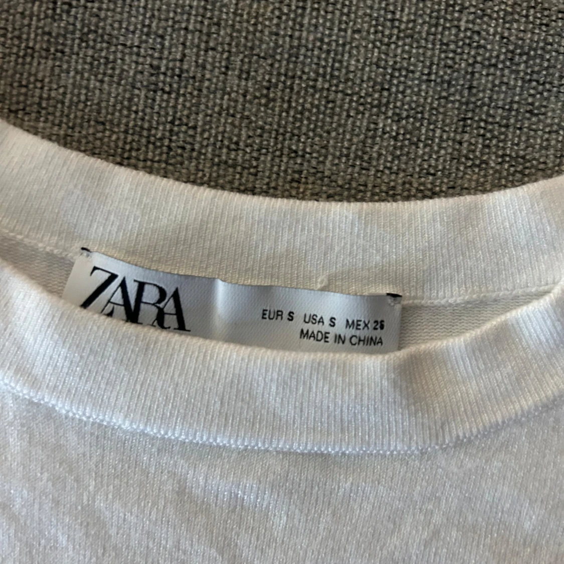 Finstickad t-shirt❤️ - 90