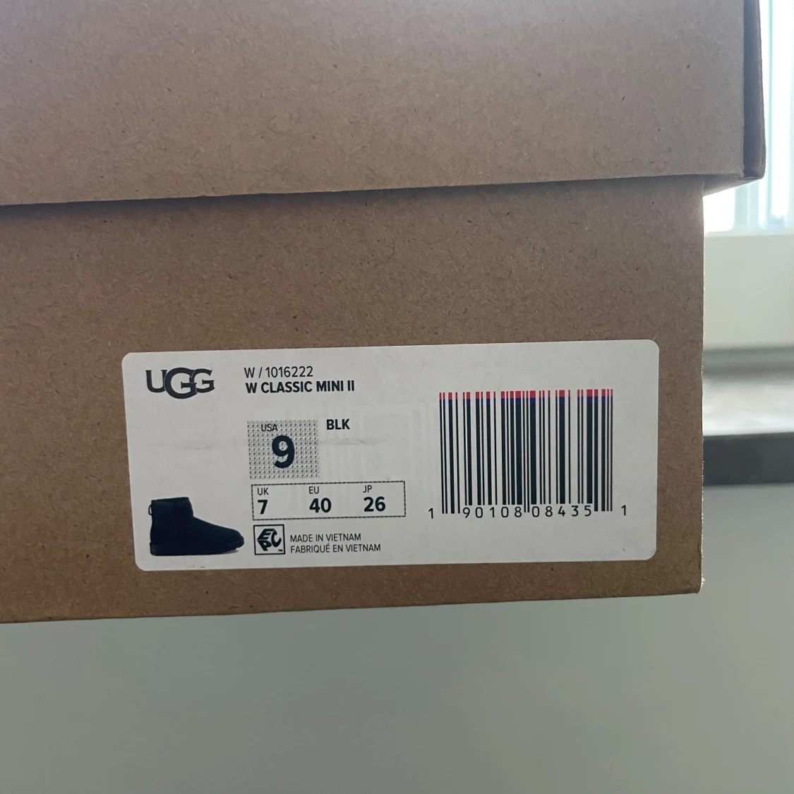 Uggs - 93