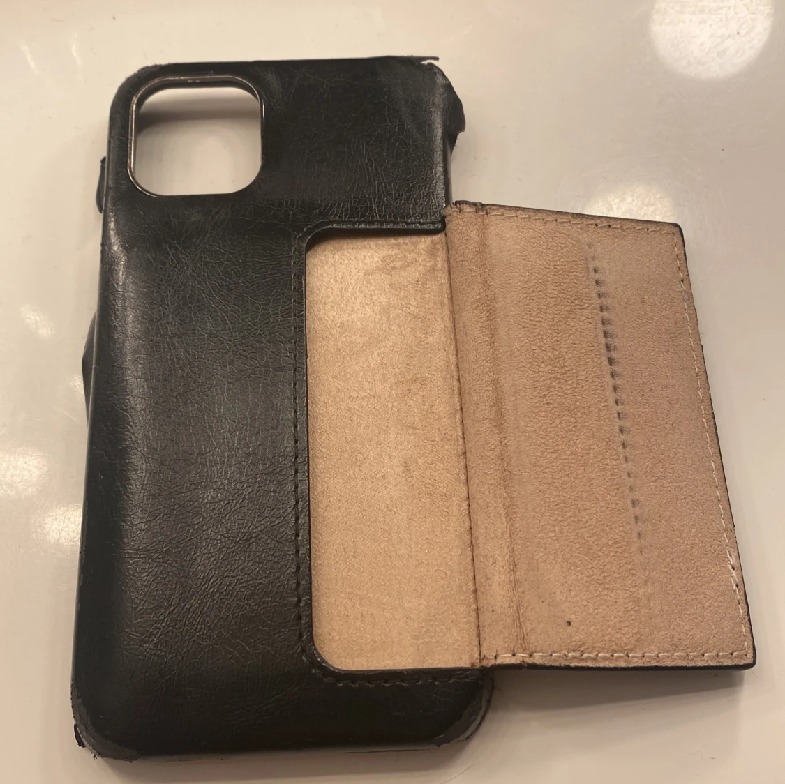 Svart mobilskal från Ideal of Sweden - 2