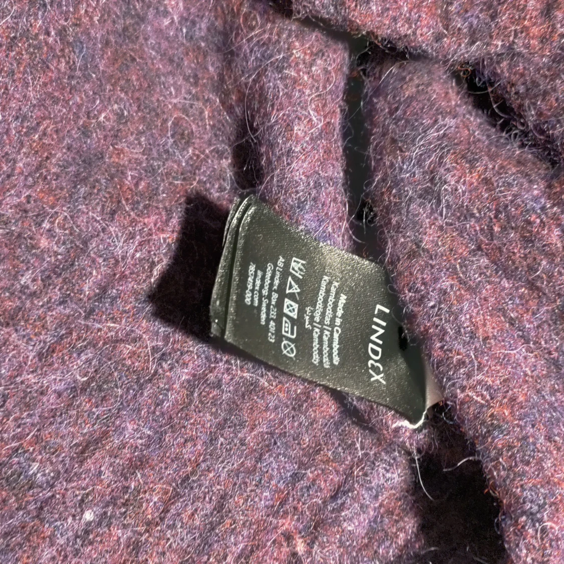 Mörklila stickad tröja från Lindex - 92