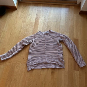 Långärmad - Storlek xs Skönt material Beig/rosa