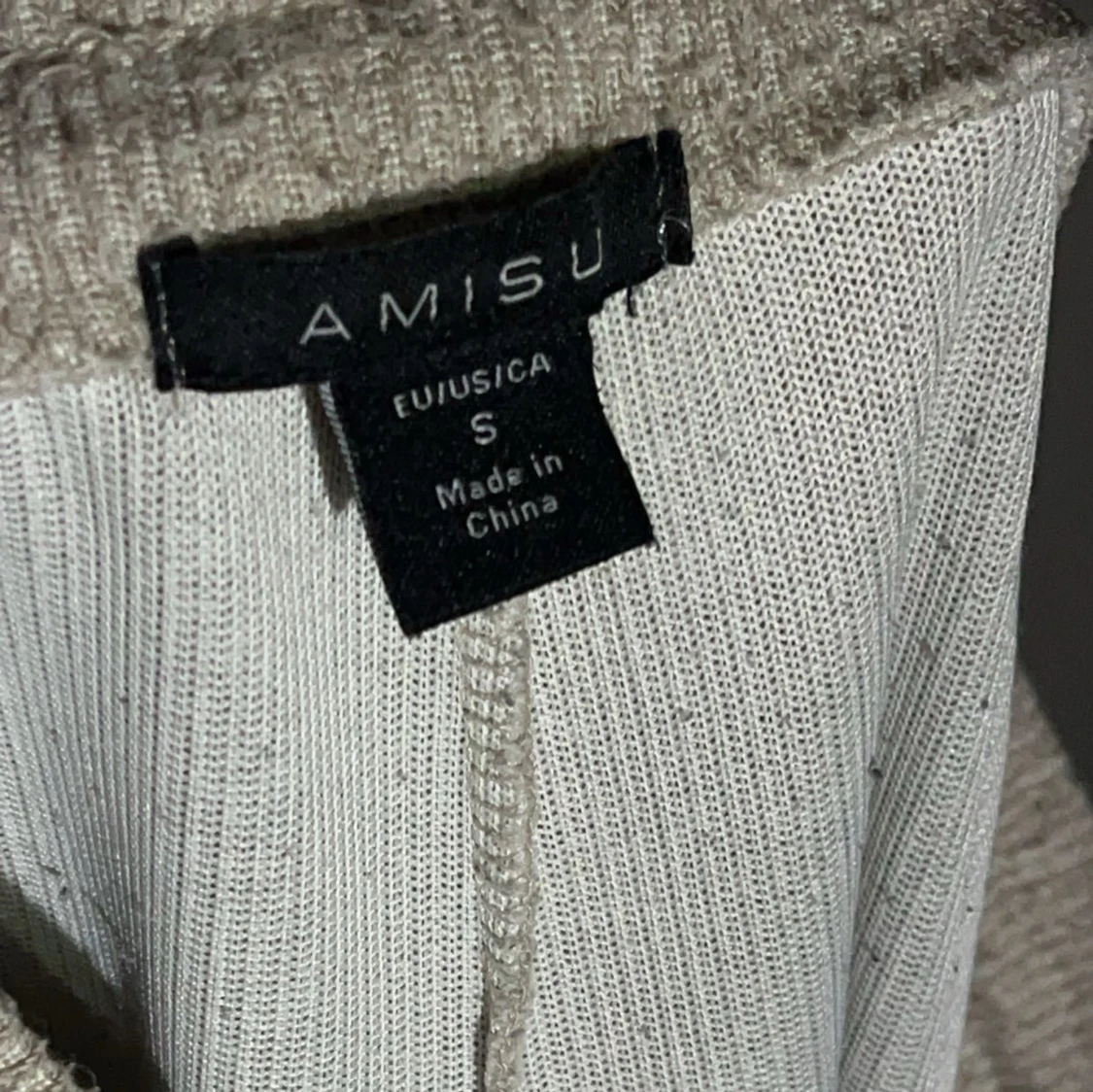 Beige stickade byxor - 91