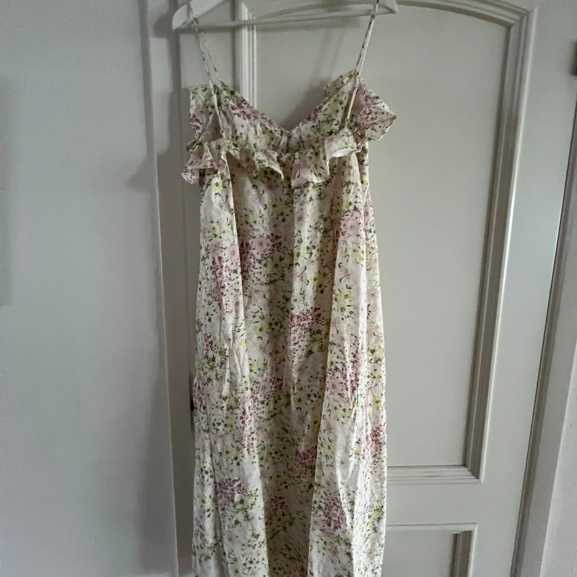 HM blommig sommarklänning - 92