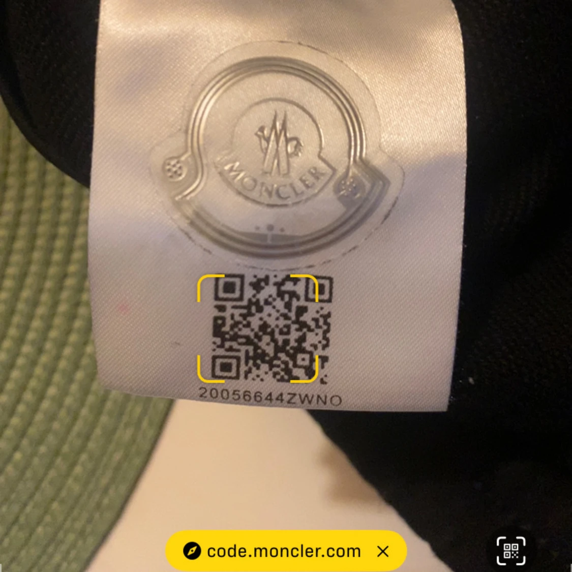Moncler shorts  - 91