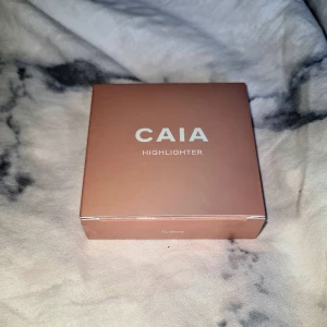 NY CAIA Highligter - Sydney  - Helt oöppnad kartong. Nypris 395:-