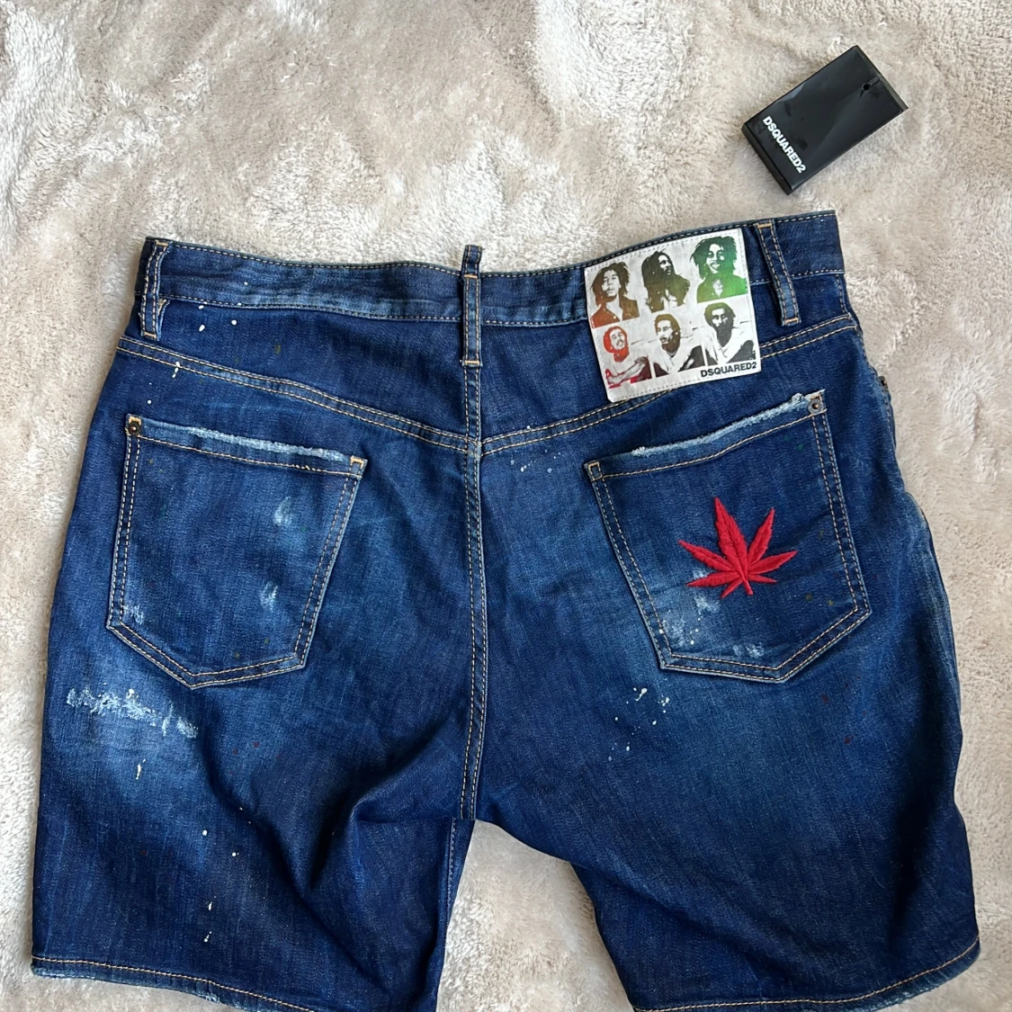 Dsquared 2 bob marley edition shorts limited  - 90