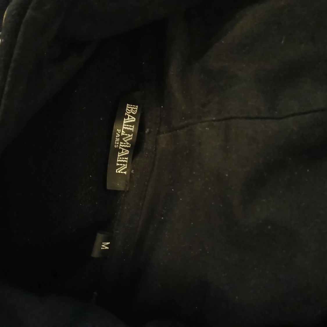 Svart hoodie från Balmain - 2