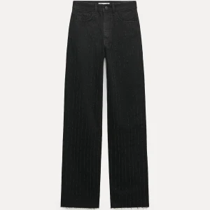 Zara rhinestone jeans - Glitter jeans från zara. Jeansen är i bra skick och perfekt för fest