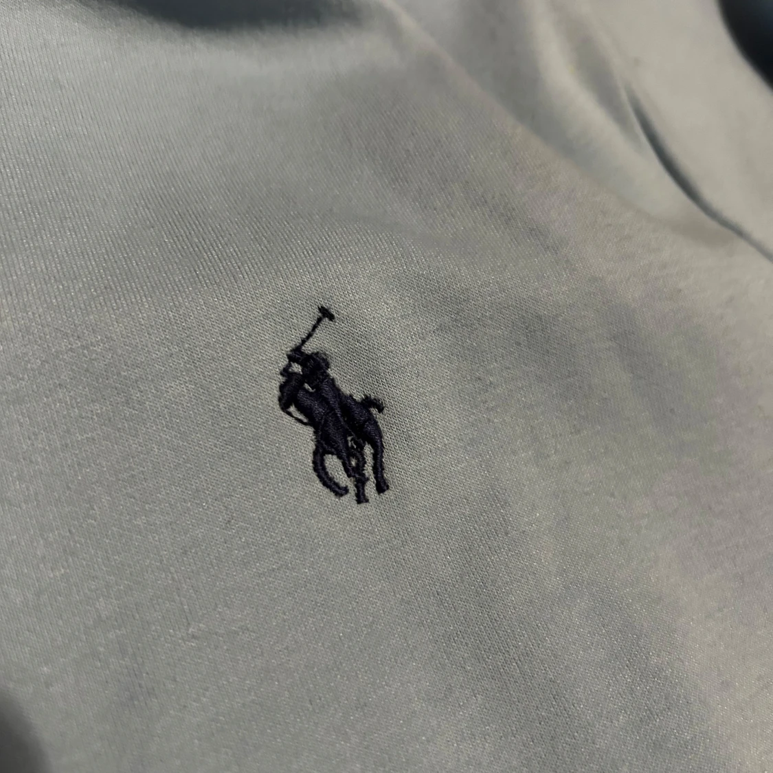 Ljusblå hoodie från Polo Ralph Lauren - 1
