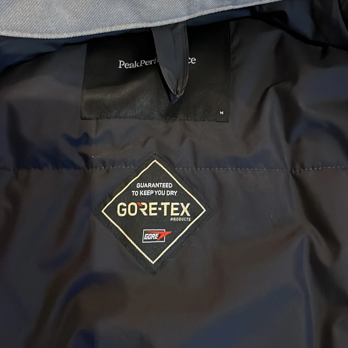 Beige jacka från Peak Performance - 2