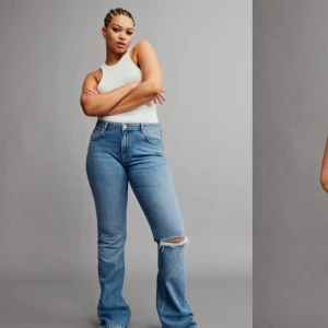 jeans - säljer ett par jättefina bootcut jeans från gina då dom inte kommer till användning längre, jättefint skick på dom. skriv till mig för fler bilder💗