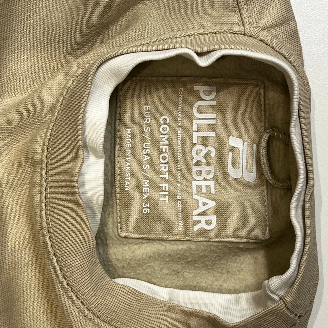 Beige sweatshirt från Pull&Bear - 1