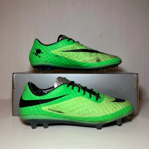 Nike Hypervenom Phantom 1 - Nike Hypervenom Phantom 1 FG ACC “Neo Lime” 🦖, Skick- 7/10 (framsidan av skorna är limmade)