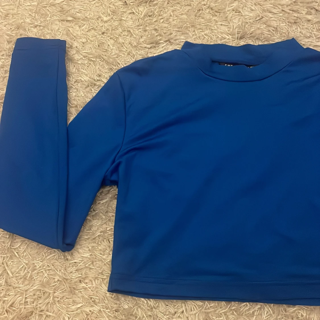 Blå långärmad topp