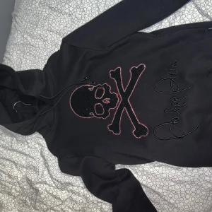 Svart hoodie från Philipp Plein - I gott skick.
