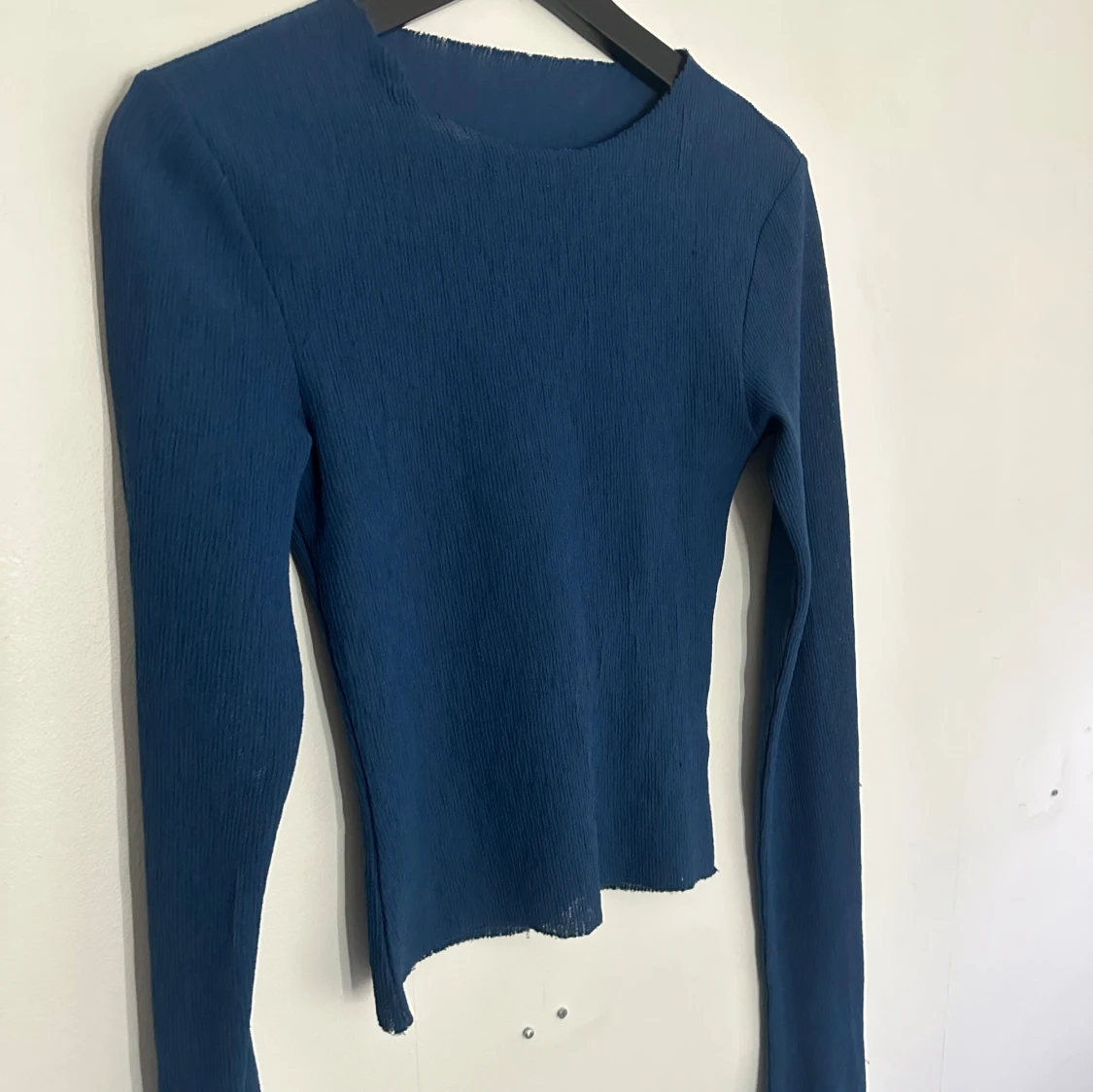 Mörkblå långärmad topp - 92