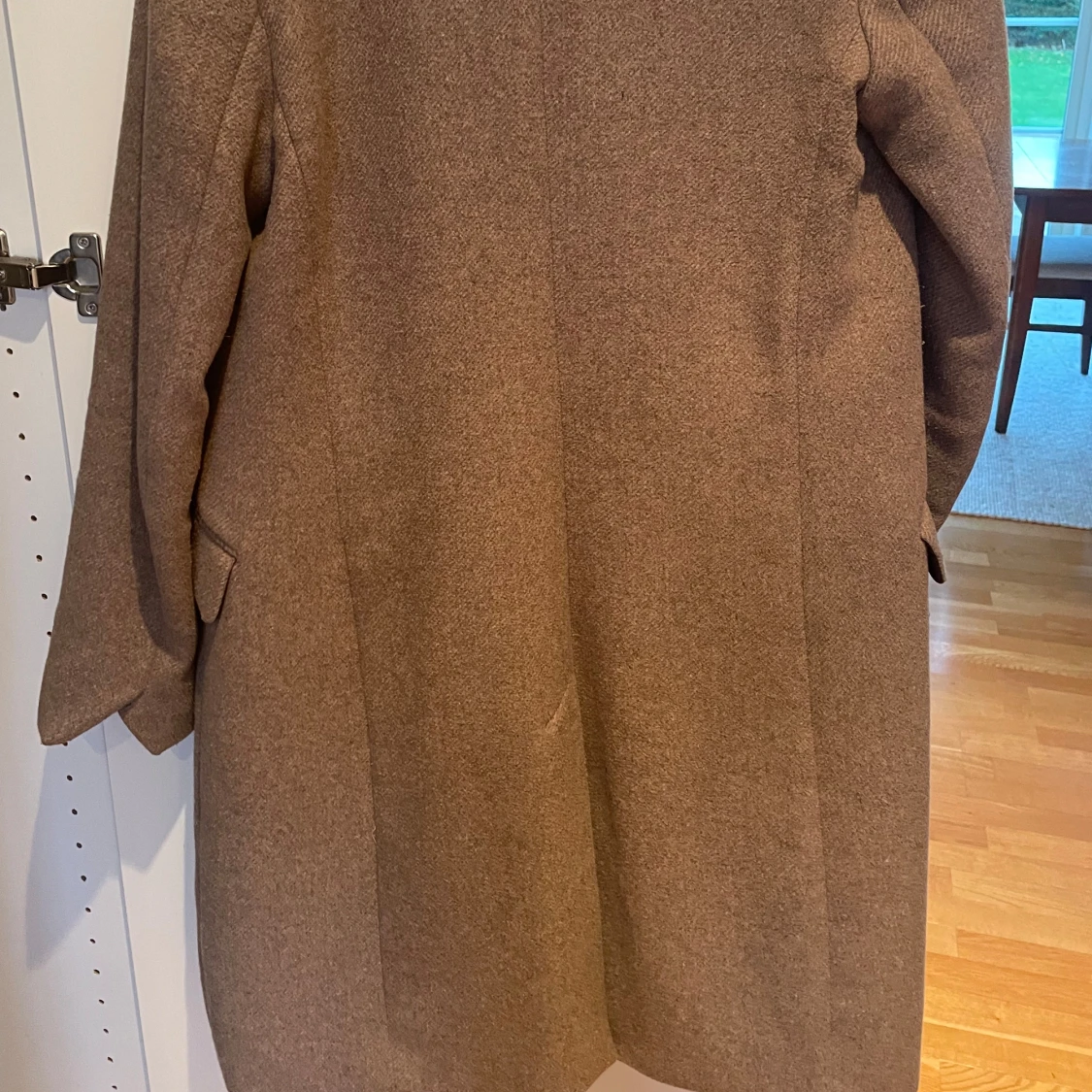 Beige/ljusbrun kappa från Mango - 93