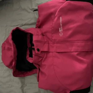 Skidjacka - Ski industri skidjacka rosa i storlek xs