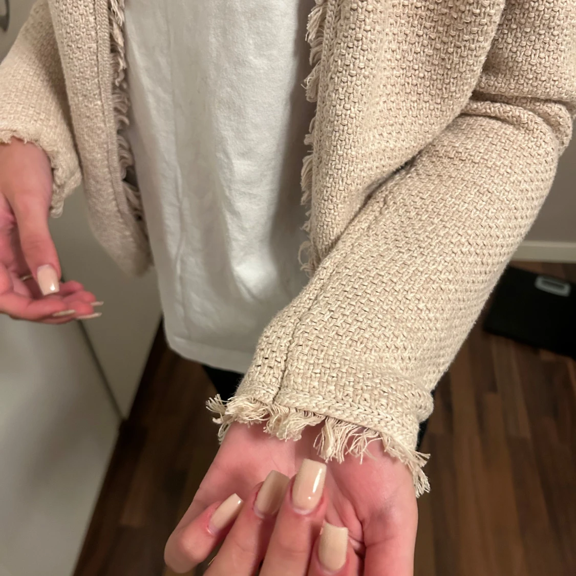 Beige stickad kofta  - 92