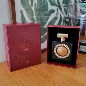 Lattafa Nebras  - Säljer den fina Nebras från Lattafa i 100ml! Endast testad och kommer i originalförpackning ! Krämig vanilj/choklad doft med toppnoter av röda bär och mandarin!  🍊🍦Inspirerad av den populära Eilish parfymen   380kr + frakt  Upphämtning I Norrköping annars fraktas den spårbart ❤️ 