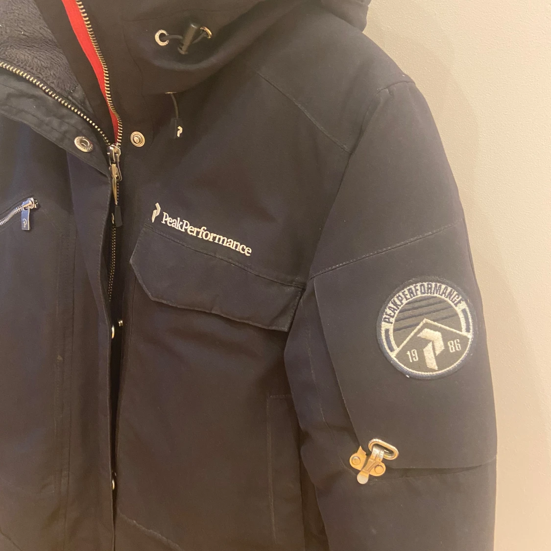 Svart vinterjacka från Peak Performance - 90
