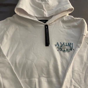 Amiri hoodie - Helt ny amiri hoodie med tags storlek XL men passar även som L 