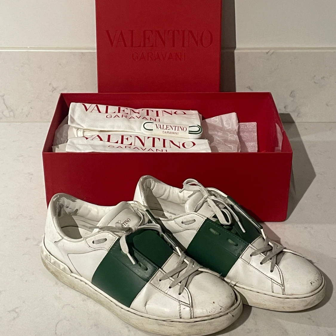 Valentino open