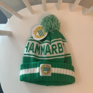 Hammarby mössa  - Säljer min helt nya Hammarby mössa, pris kan diskuteras 