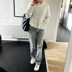 Jeans lager 157  - Säljer dessa snygga icon jeans från lager157 i en grå nyans (lågmidjade)  