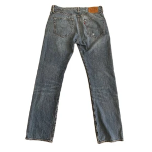 Levis jeans 501 - säljer mina Levis jeans från studio95vintage på hantverkargatan för det är för små för mig, skriv om du är intresserad!