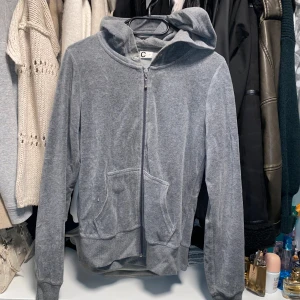 kofta cubus - kofta från cubus som använts väl, men som fortfarande går att använda!