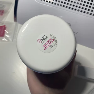 Builder gel  - Endast användt 1 gång, funkar hur bra som helst!