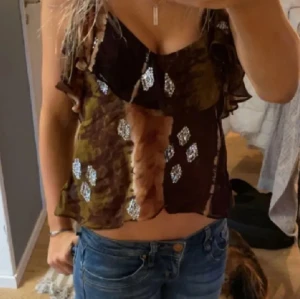 Zara topp - Säljer denna as fina topp som passar både till fest eller vardags! (Lånade bilder) 💞hör av vid prisförslag eller mer bilder!!