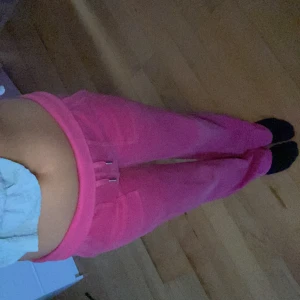 De är juicy couture - Nästan helt oanvända o jätte bra skick 