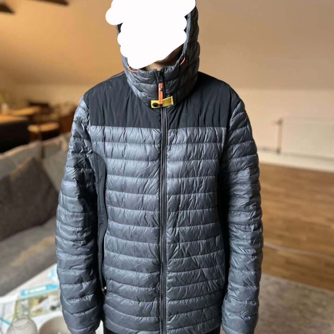 Grå dunjacka från Parajumpers - 1