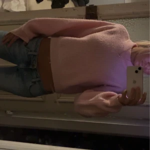 Rosa stickad tröja - Snygg rosa stickad tröja 