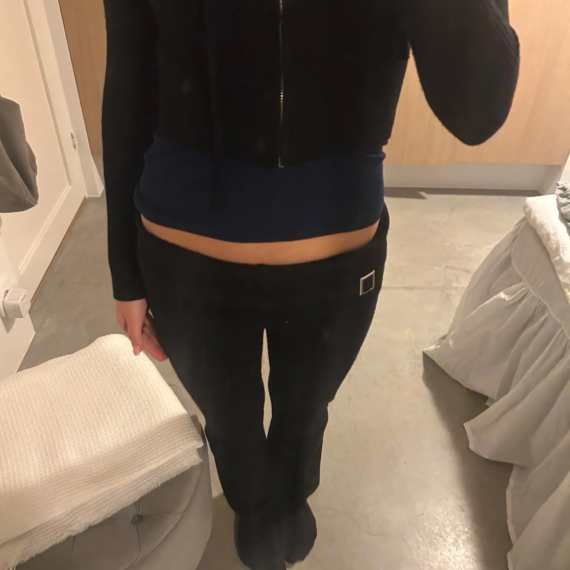 Svarta finare mjukisbyxor