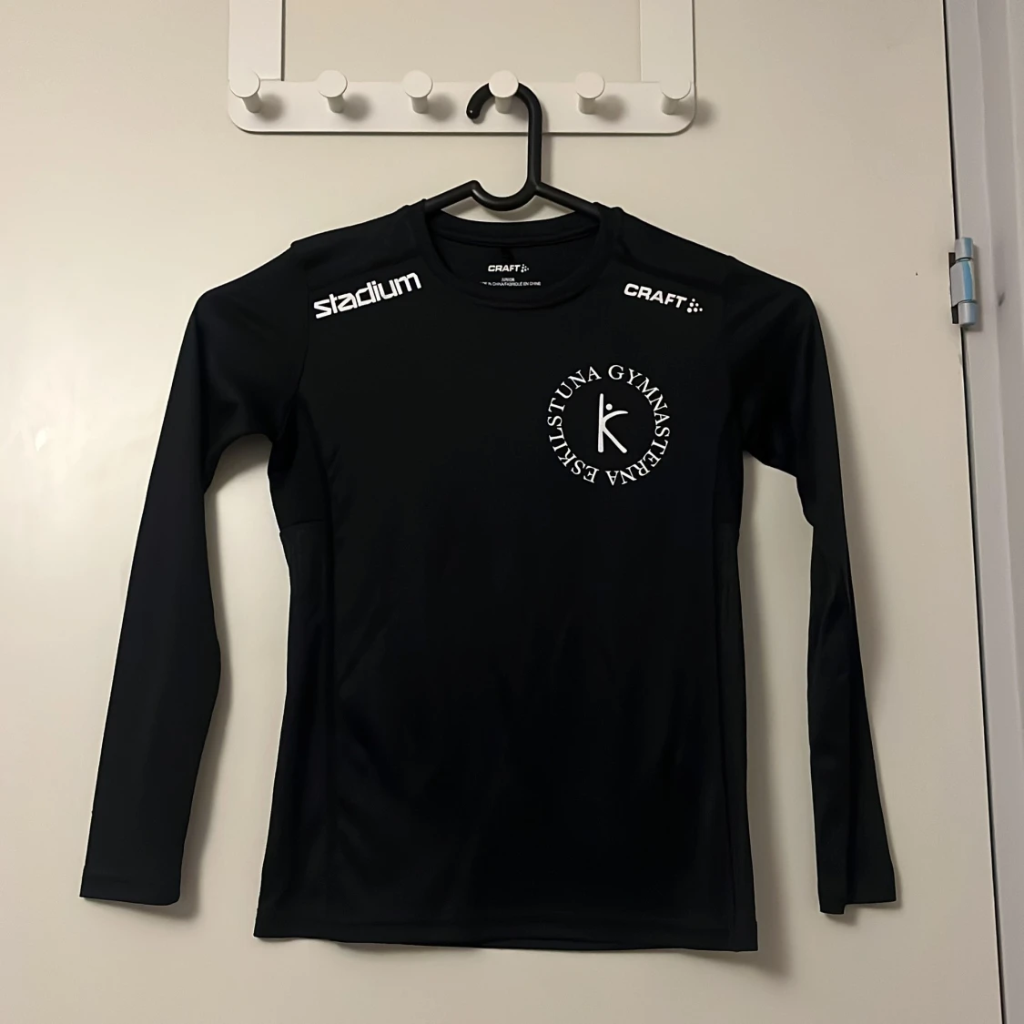 Svart långärmad tröja från Craft