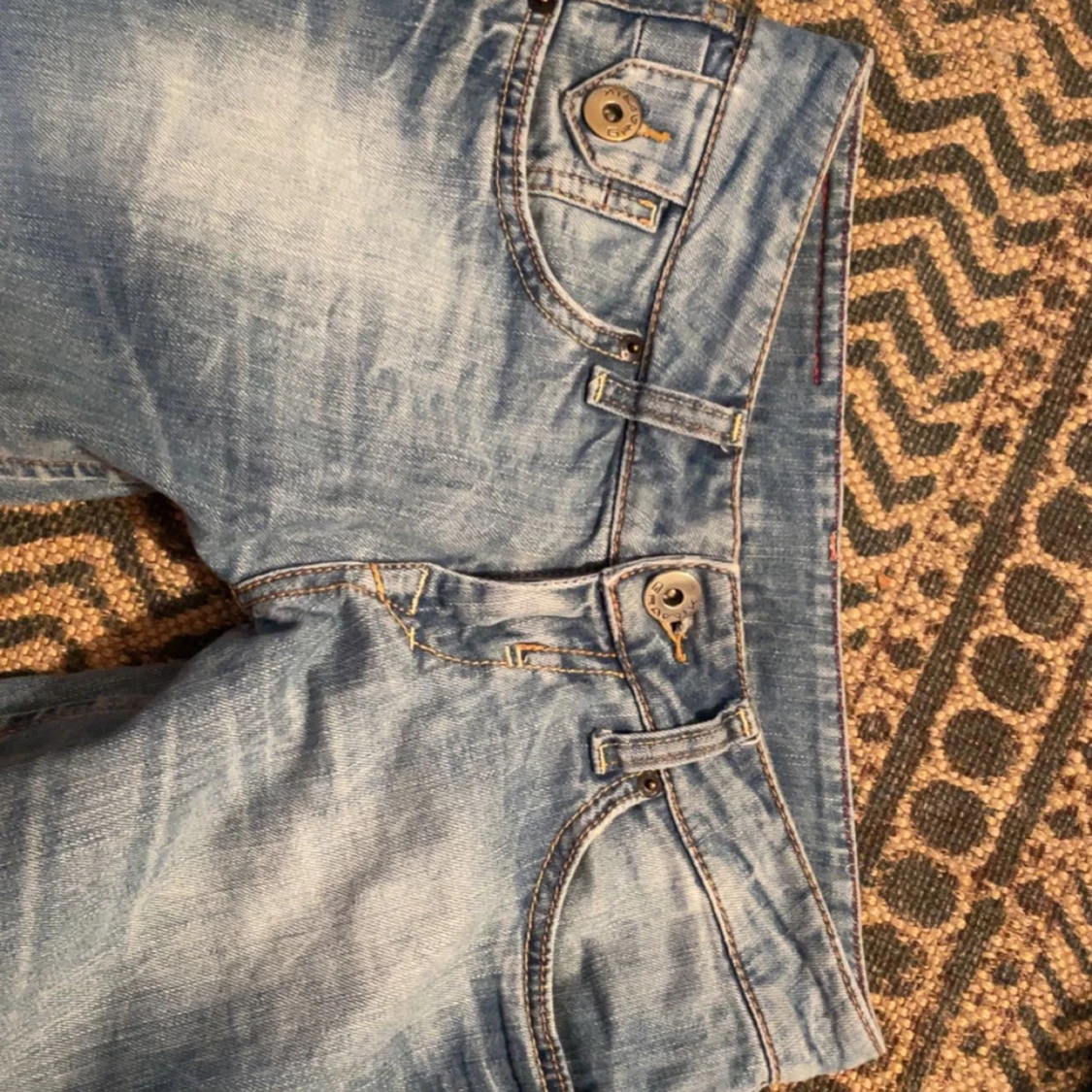 Blå jeans från  - 91