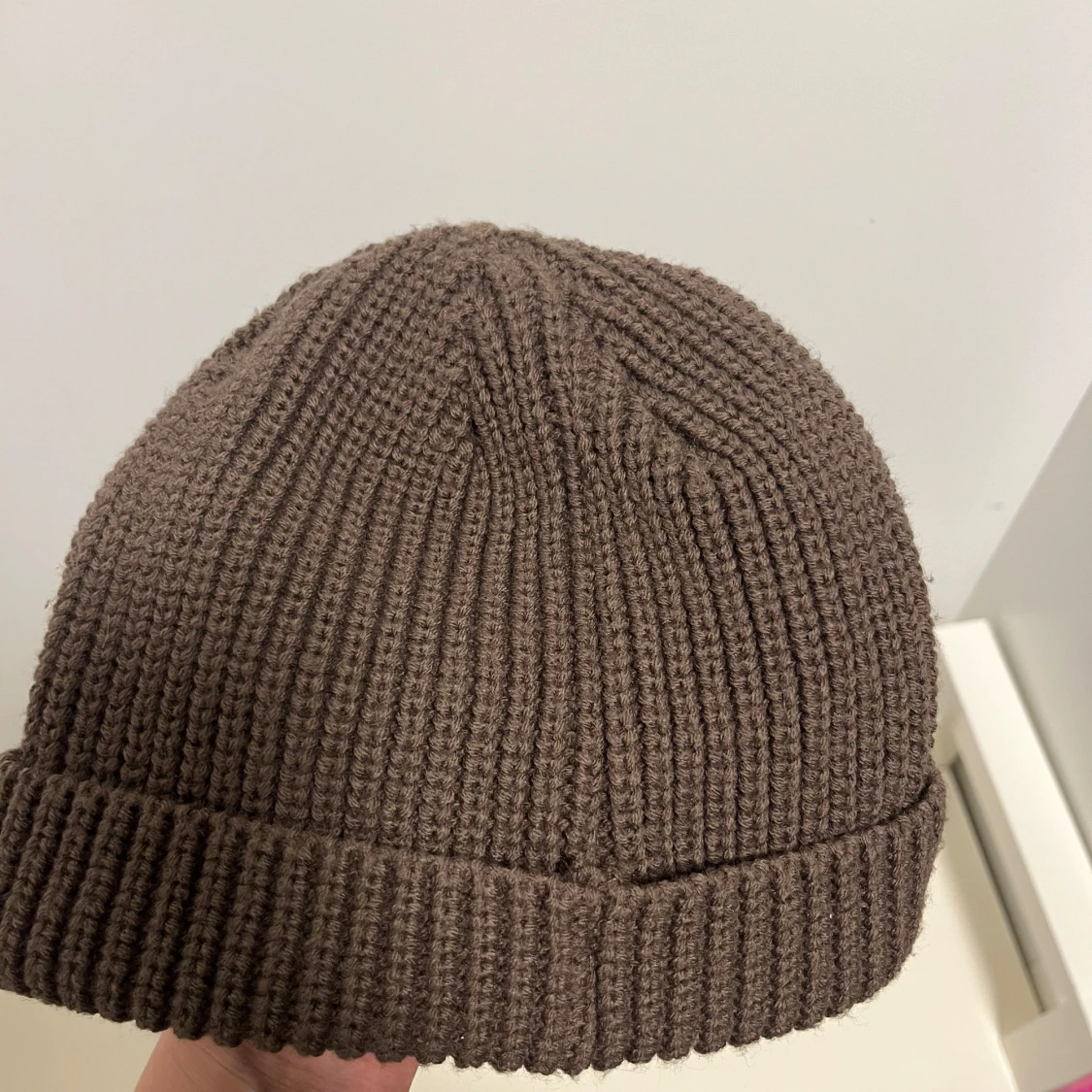 Oanvänd mössa från Aimn - 91