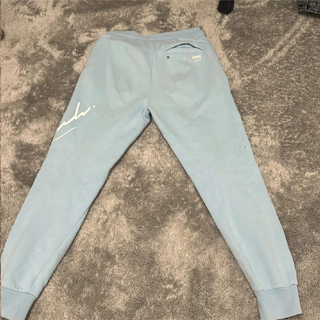 Ljusblå mjukisbyxor från Hoodrich - 93