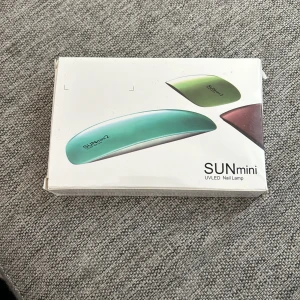 SUN mini UVLED Nail Lamp - Den är i bra skick och har använt den engång 