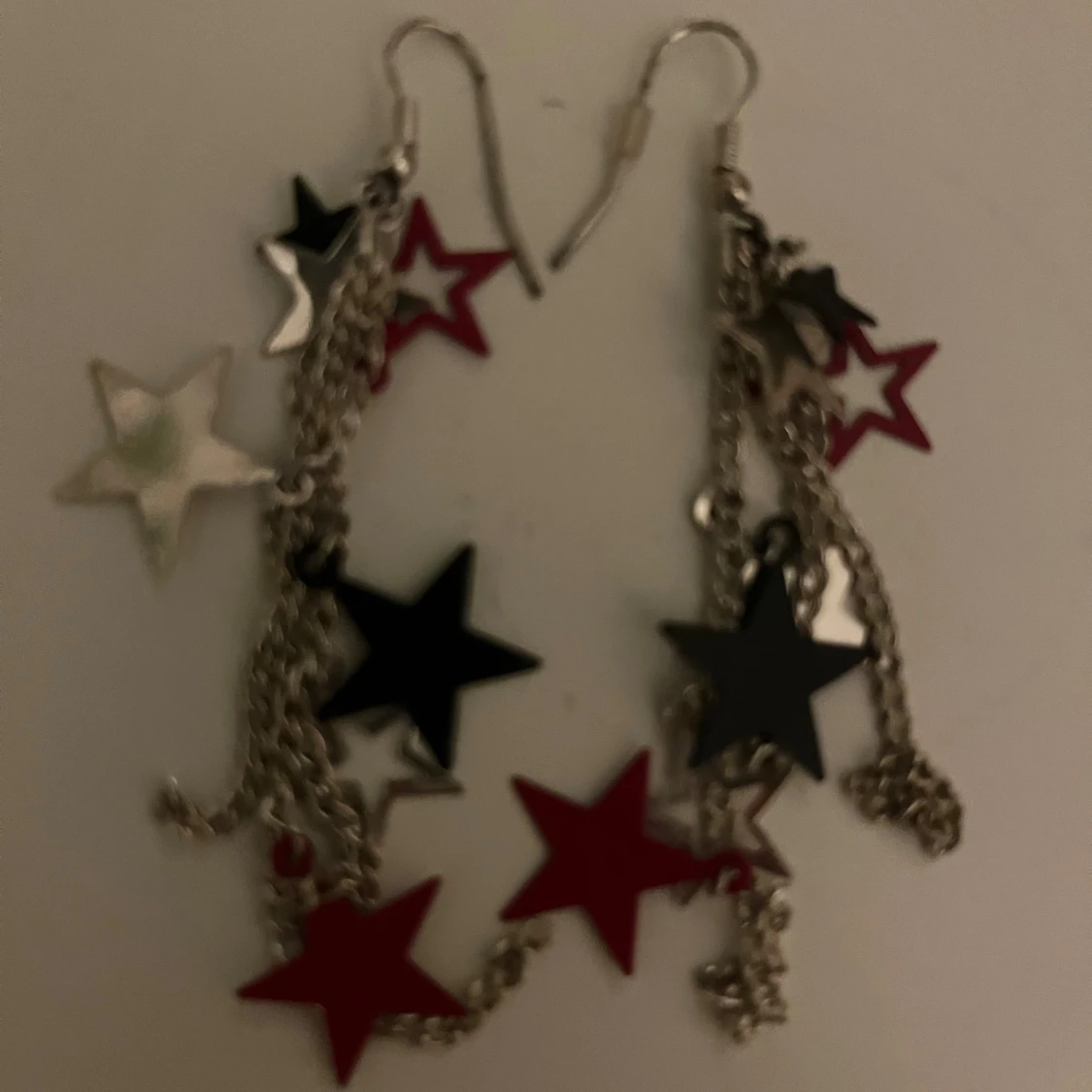 Örhängen med stjärnor