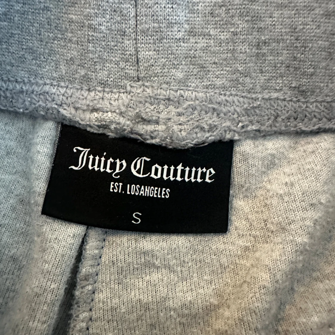 Två par juicy byxor💓 - 90