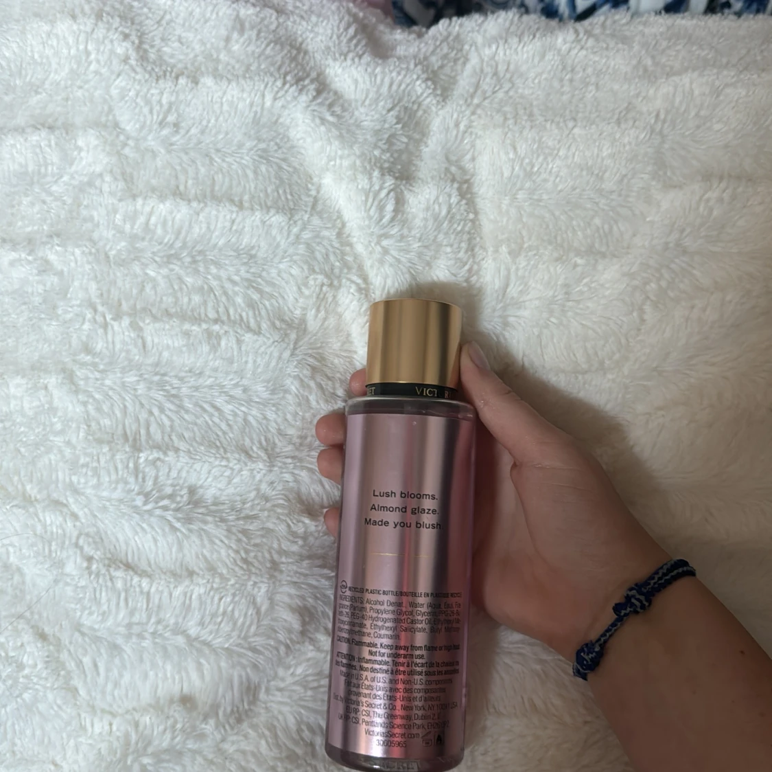 Victoria's Secret Velvet Petals Body Mist - 91