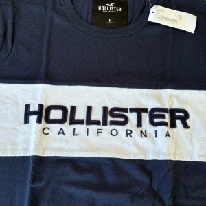 NY Hollister T-shirt M NY - Ny Hollister T-shirt  Medium  