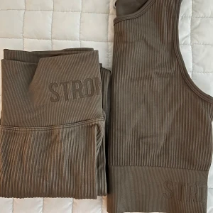STRONGER set - Storlek xs/s Nyskick