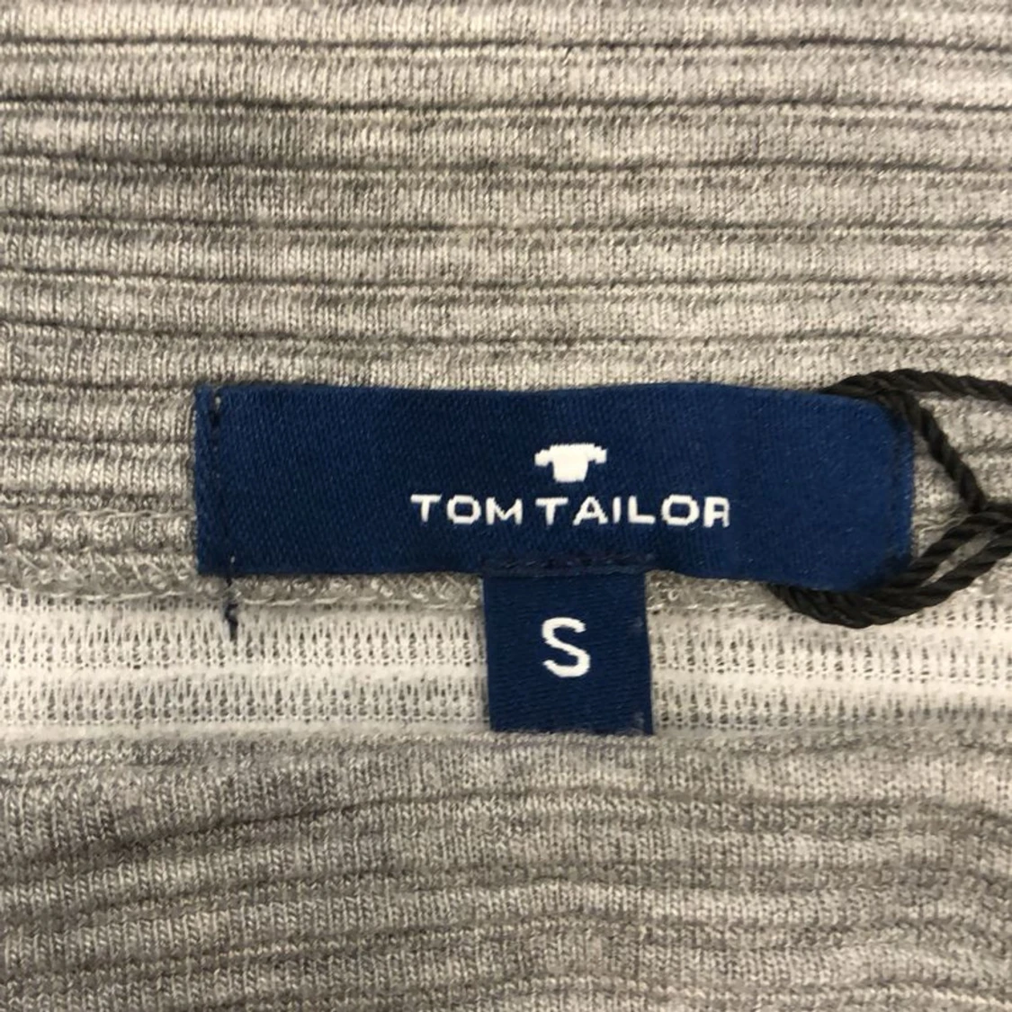 Stickad tröja  - 90